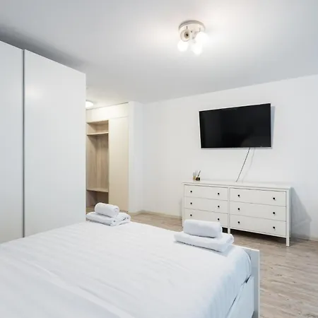 Kondo 9 - Stylish Studio In Roka Residence Bucharest Exterior photo